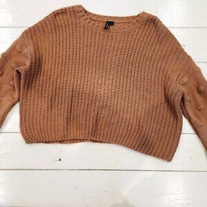 Moon & Madison Women's Brown Polka Dot Sleeve Knit Cropped Sweater Size L